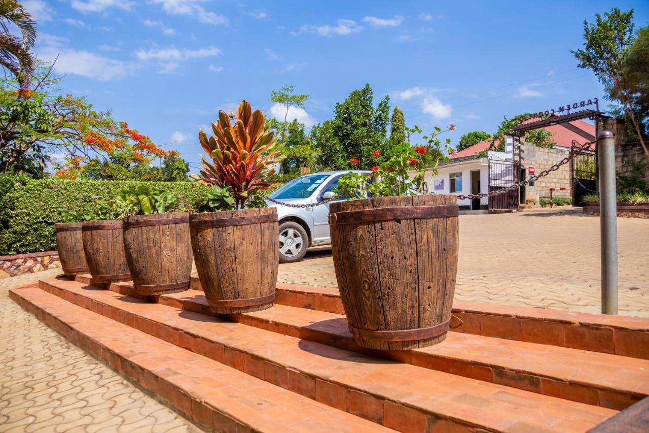 Garden Courts Hotel Masaka Exterior photo