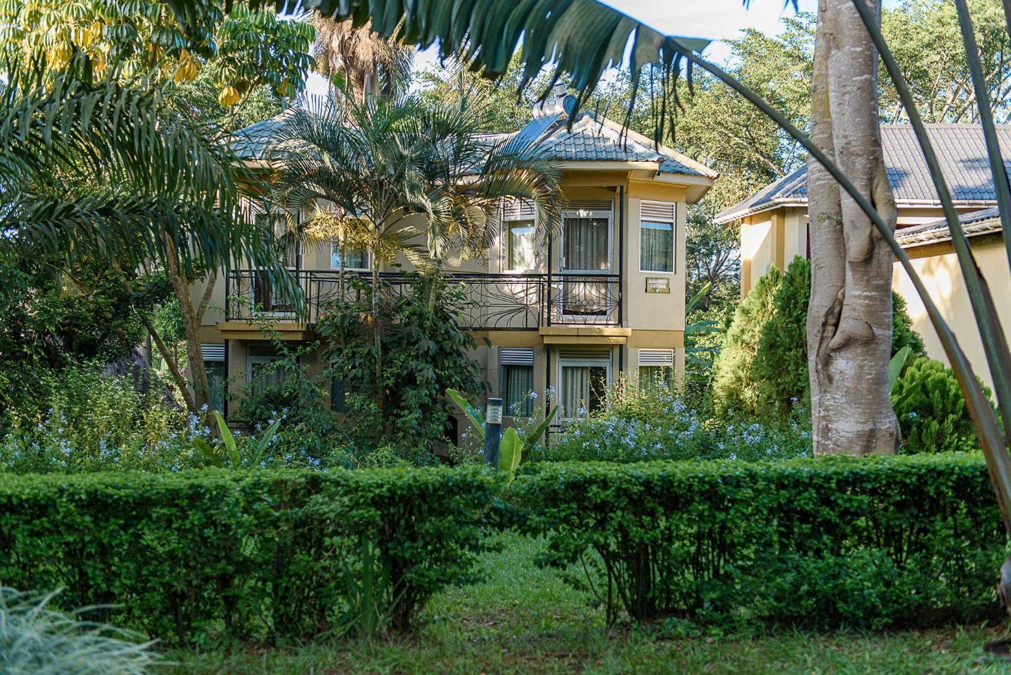 Garden Courts Hotel Masaka Exterior photo