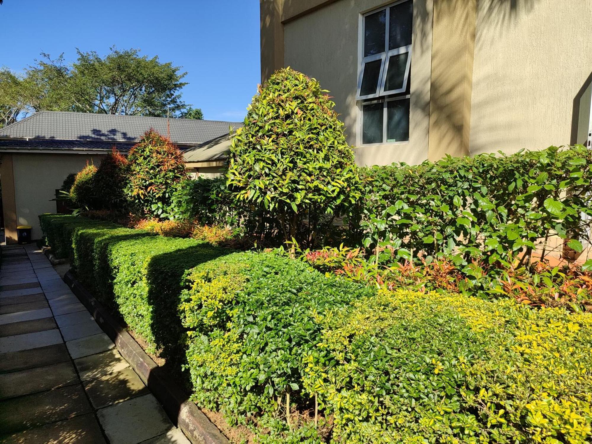 Garden Courts Hotel Masaka Exterior photo